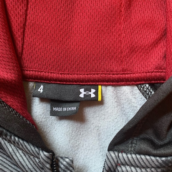 Under Armour jacket, full zipper, hood, 2 pockets - Picture 4 of 5